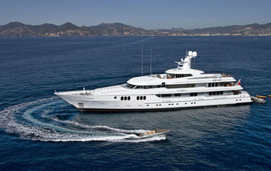 Feadship Trident