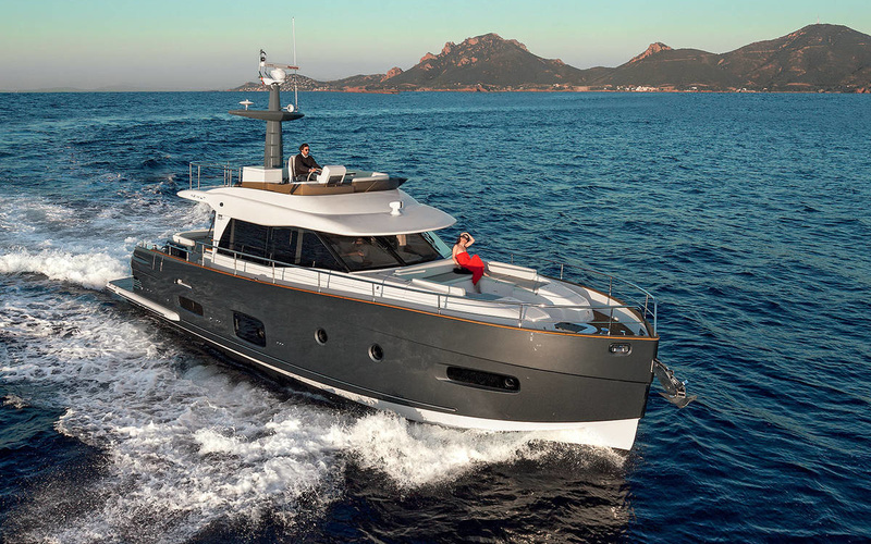 Azimut Magellano 53