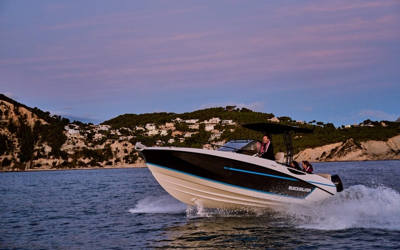Quicksilver 805 Open