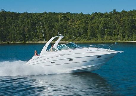Cruisers Yachts 330 Express