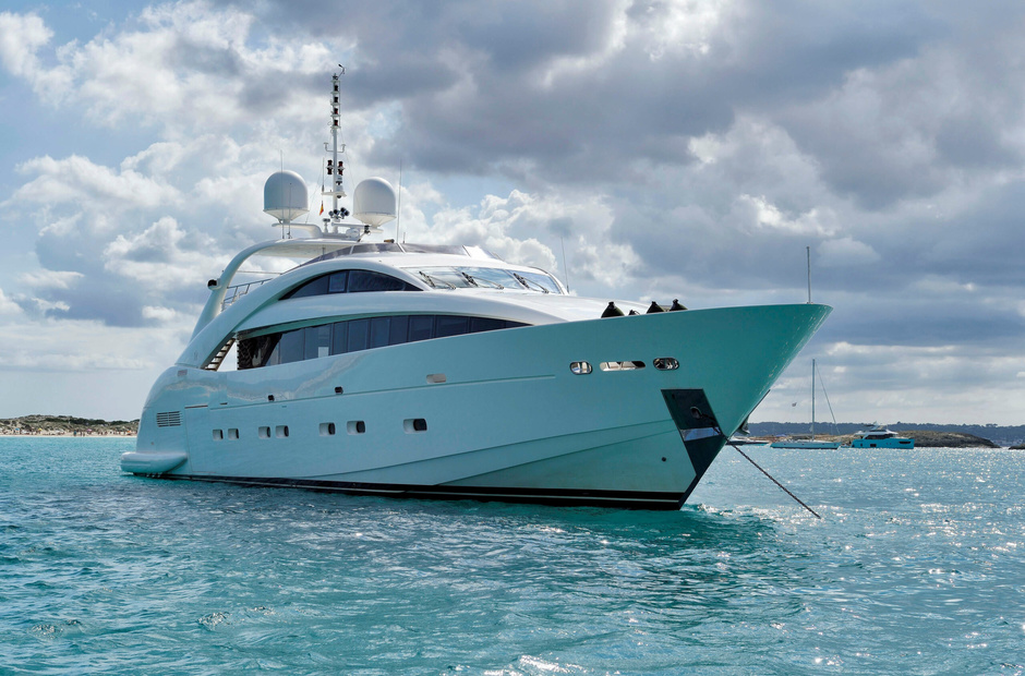 ISA Yachts Whispering Angel
