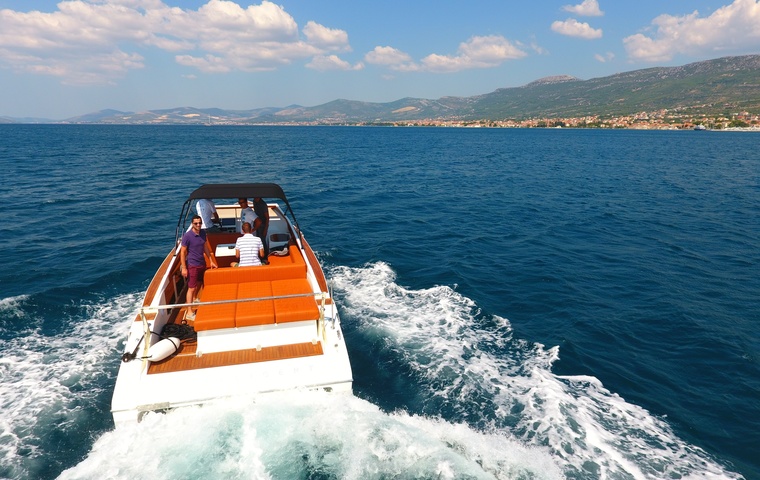 Velvette Cruiser 33 Intelligent (2018)