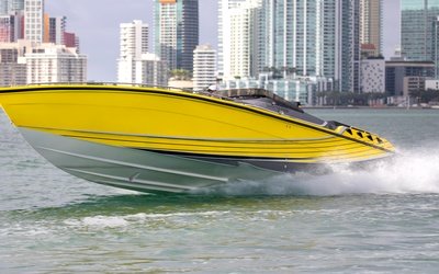 Black Thunder 43 Flat Deck