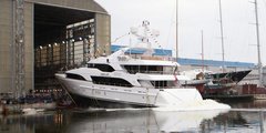 Новая большая Benetti