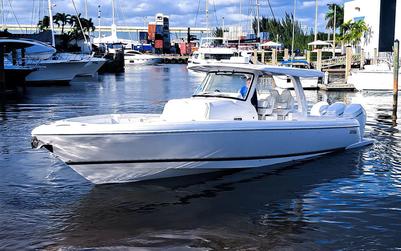 Intrepid  427 Nomad SE