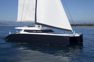 Sunreef 80 Carbon Line