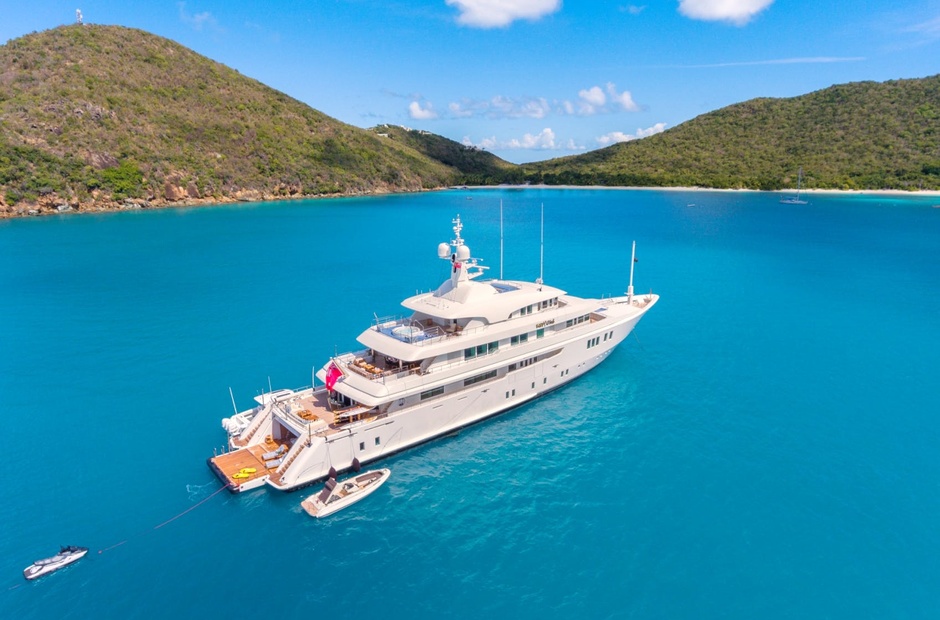 Icon Yachts Party Girl