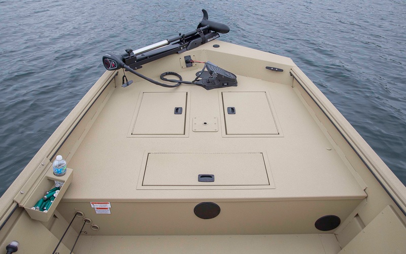 Crestliner 1660 Retriever SC