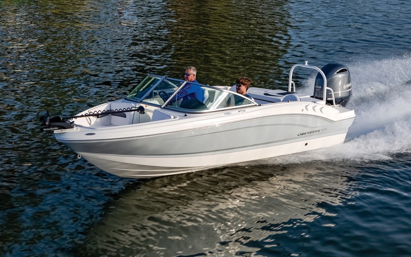 Chaparral 19 SSi OB Ski & Fish