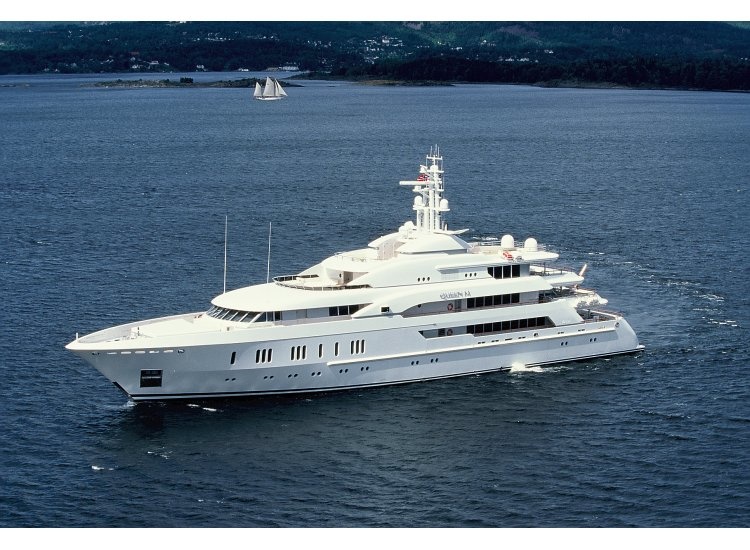 Lurssen Queen K