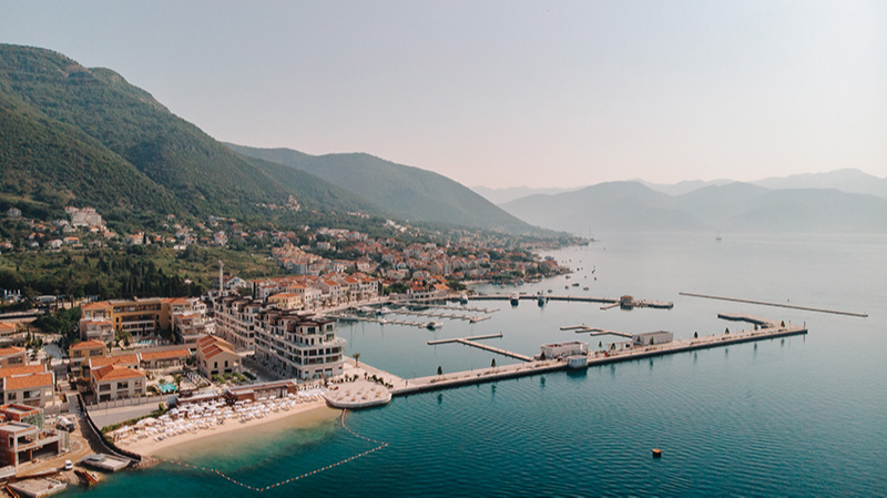 During the day, without the lights shining, Portonovi Resort is no less picturesque. 