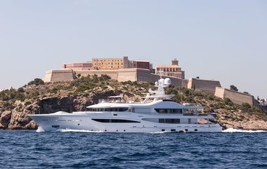 Feadship Halo