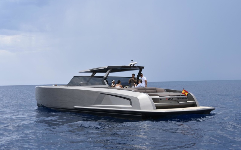 Vanquish VQ52