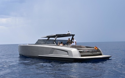 Vanquish VQ52