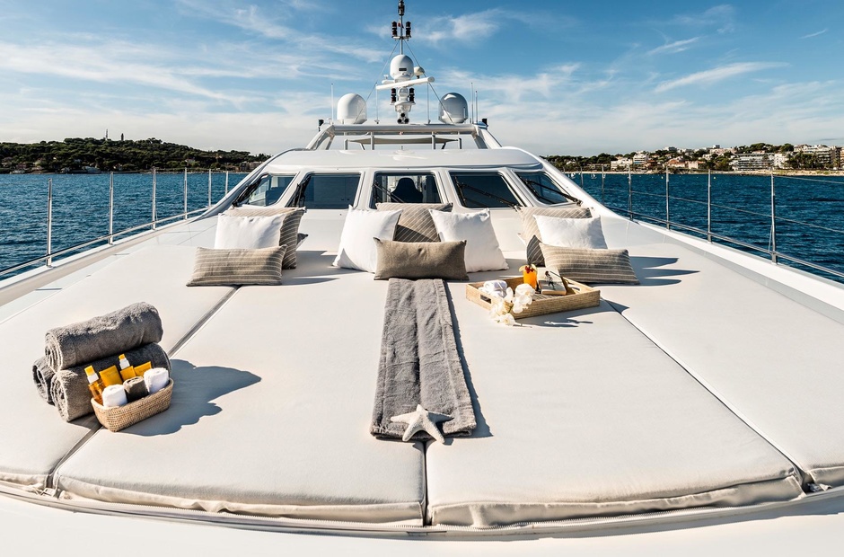Heesen Angkalia