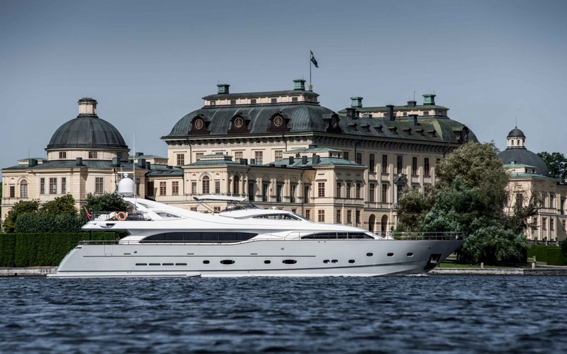Ferretti CL112