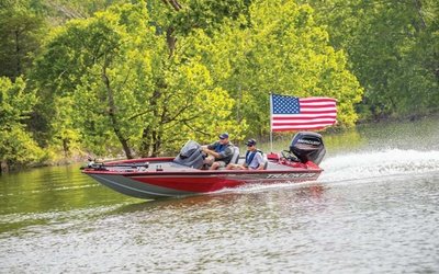 Tracker Pro Team 175 TXW