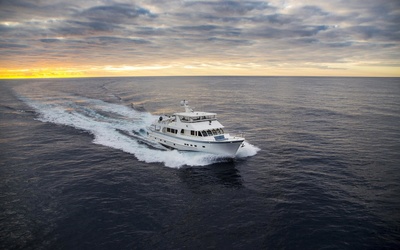 Outer Reef 860 CPMY