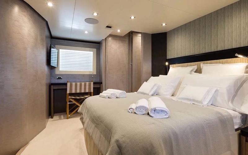 Azimut Grande 25 METRI