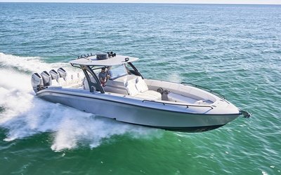 Midnight Express 37′ Open