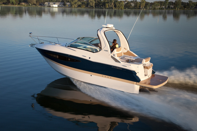 Four Winns V305