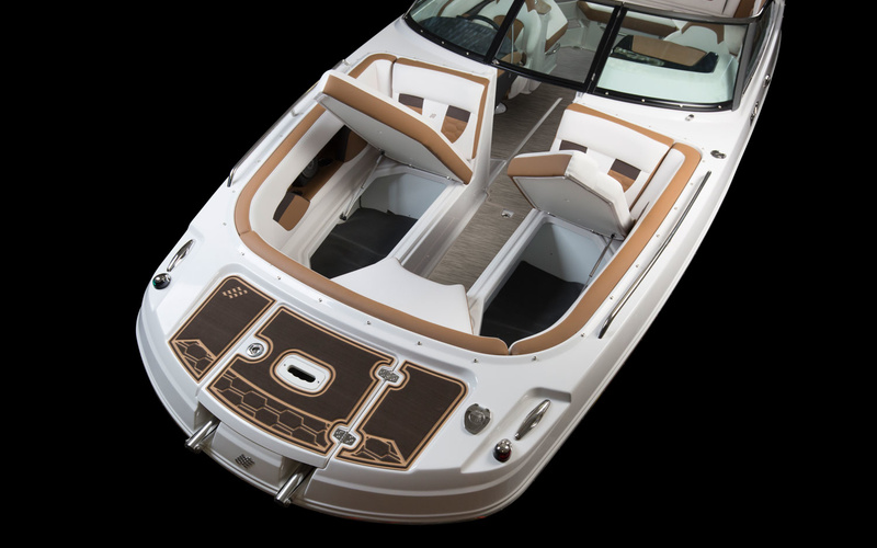 Four Winns HD8 Surf