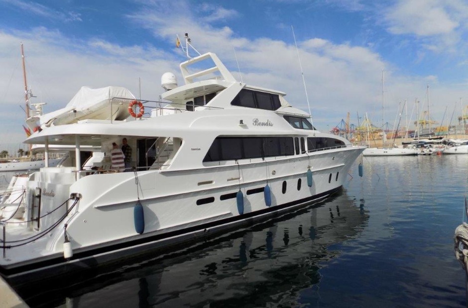 CL Yachts Bendis