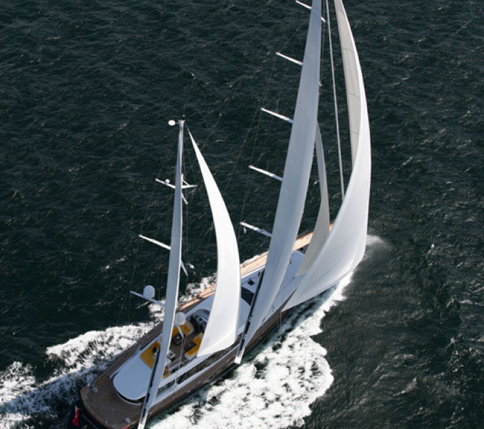 Alloy Yachts Mondango