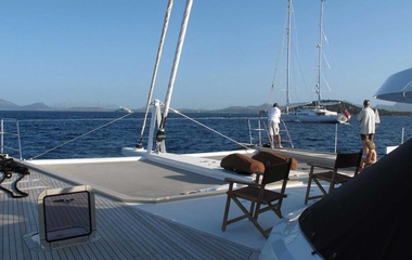 Yachts Industries Black Swan