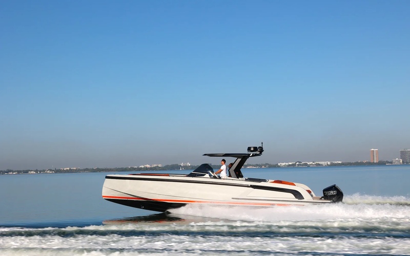 Vanquish VQ40 Sport Line
