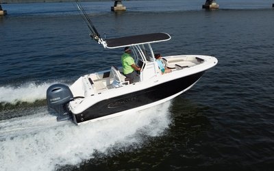 Robalo R202EX