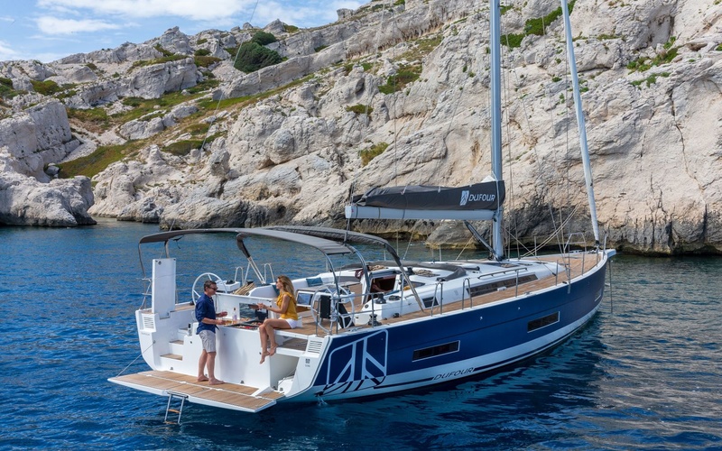 Dufour 530