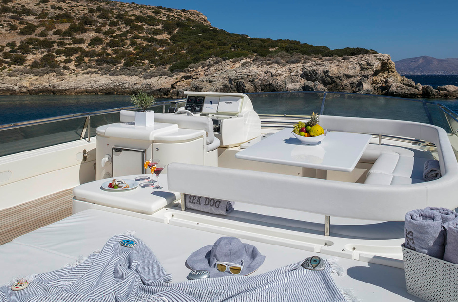 Ferretti Lazy Days