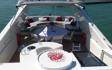 ISA Yachts Samja