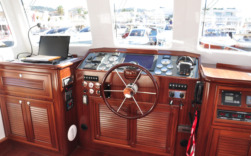 Rhea 47 Trawler
