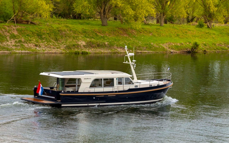 Linssen Grand Sturdy 500 Sedan Variodeck