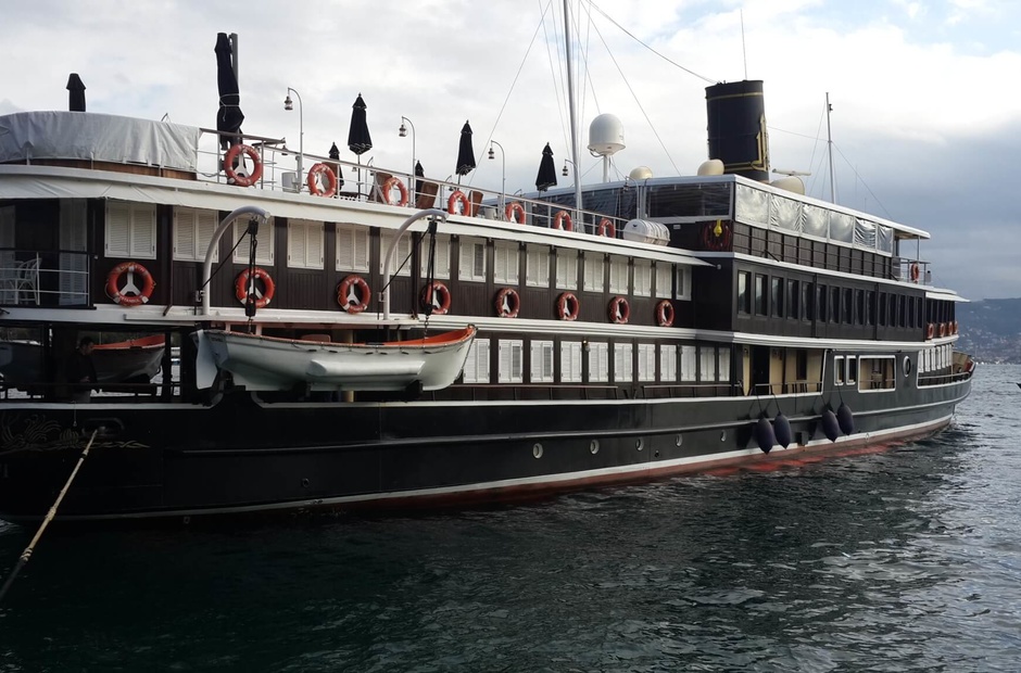 Fairfield Shipping Halas