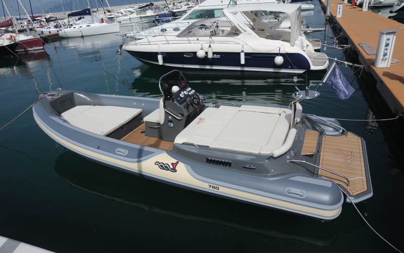MV 780