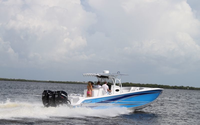 Nor-tech  390 Sport Cuddy