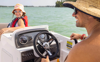Hurricane SunDeck Sport 201 OB