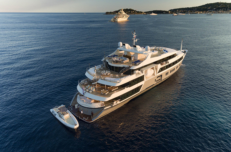 Austal Serenity