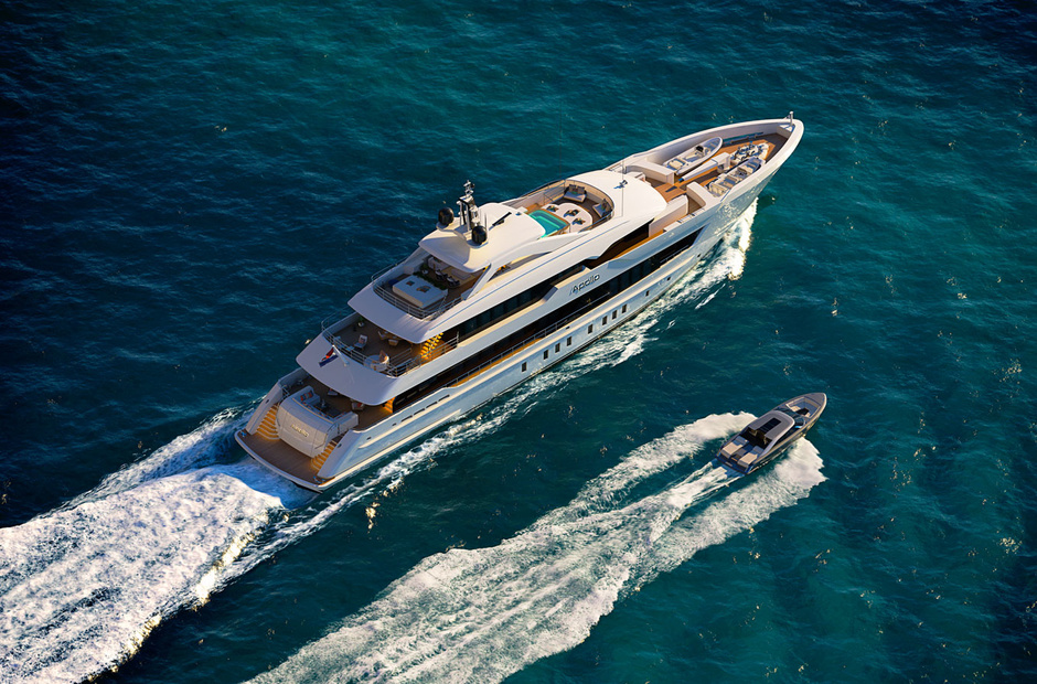 Heesen Apollo