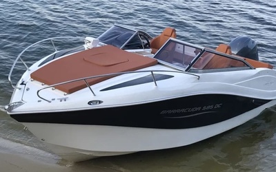 Manara Oki 585 DC Day Cruiser