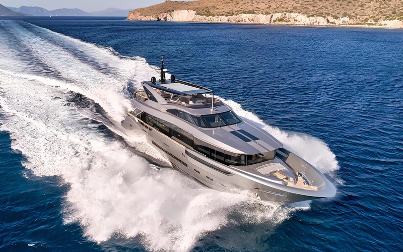 Four Winns Horizon 230
