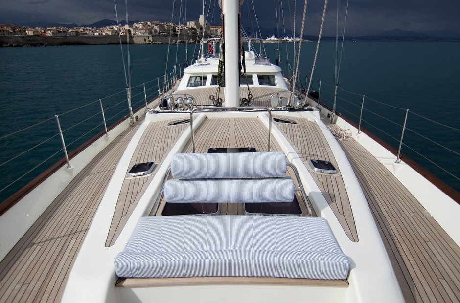 Aganlar Boatyard Kestrel 106