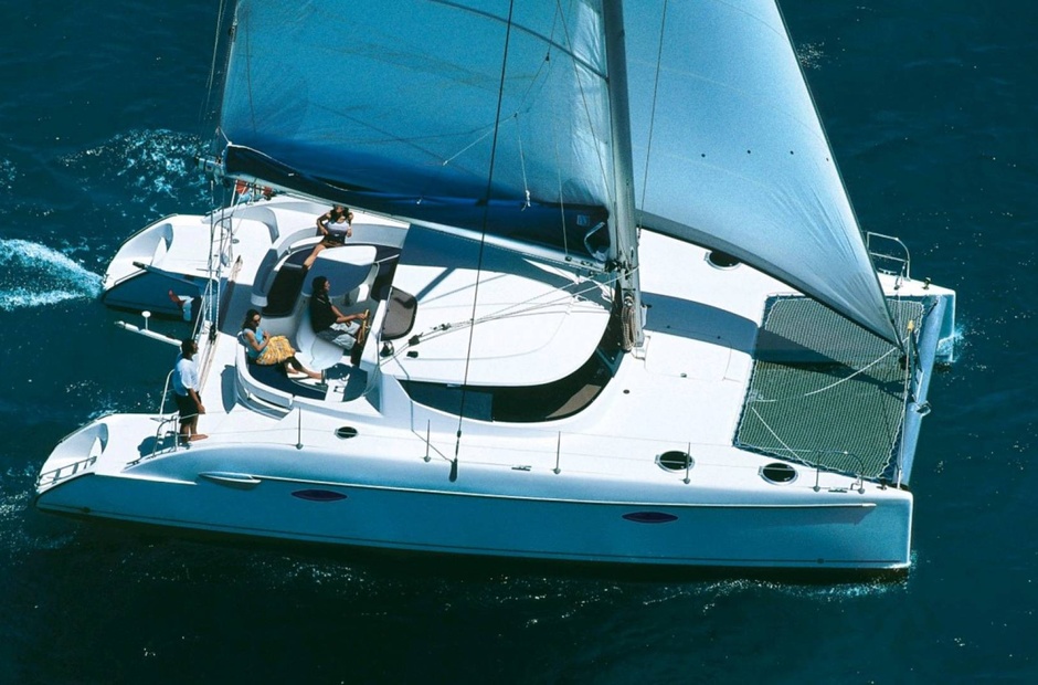 Fountaine Pajot Lavezzi 40