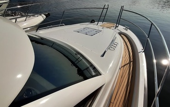 Nimbus 305 Coupe