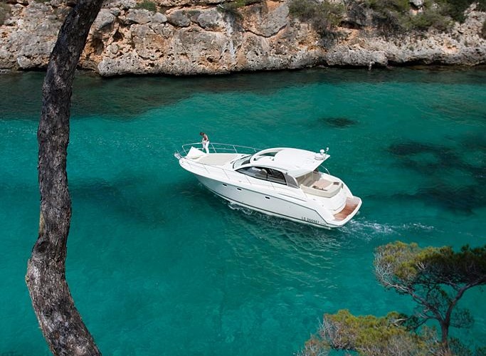 Prestige 390 S