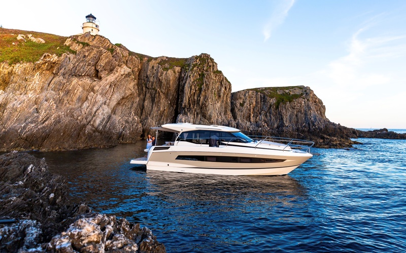 Jeanneau NC 37