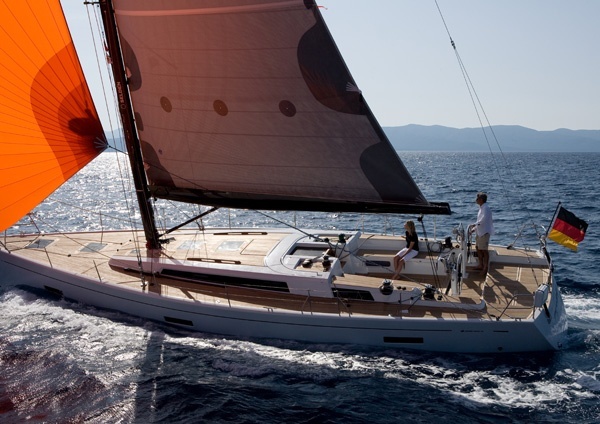 Grand Soleil 54